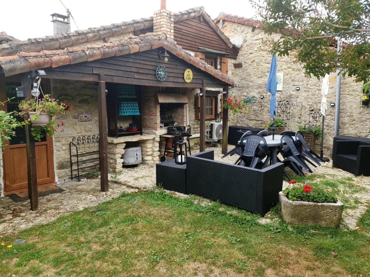 Chocolate Box Cottage Parzac Экстерьер фото